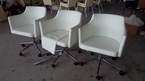 Modern Upholstered Rotating Office Chair With Black And White Dc-7340